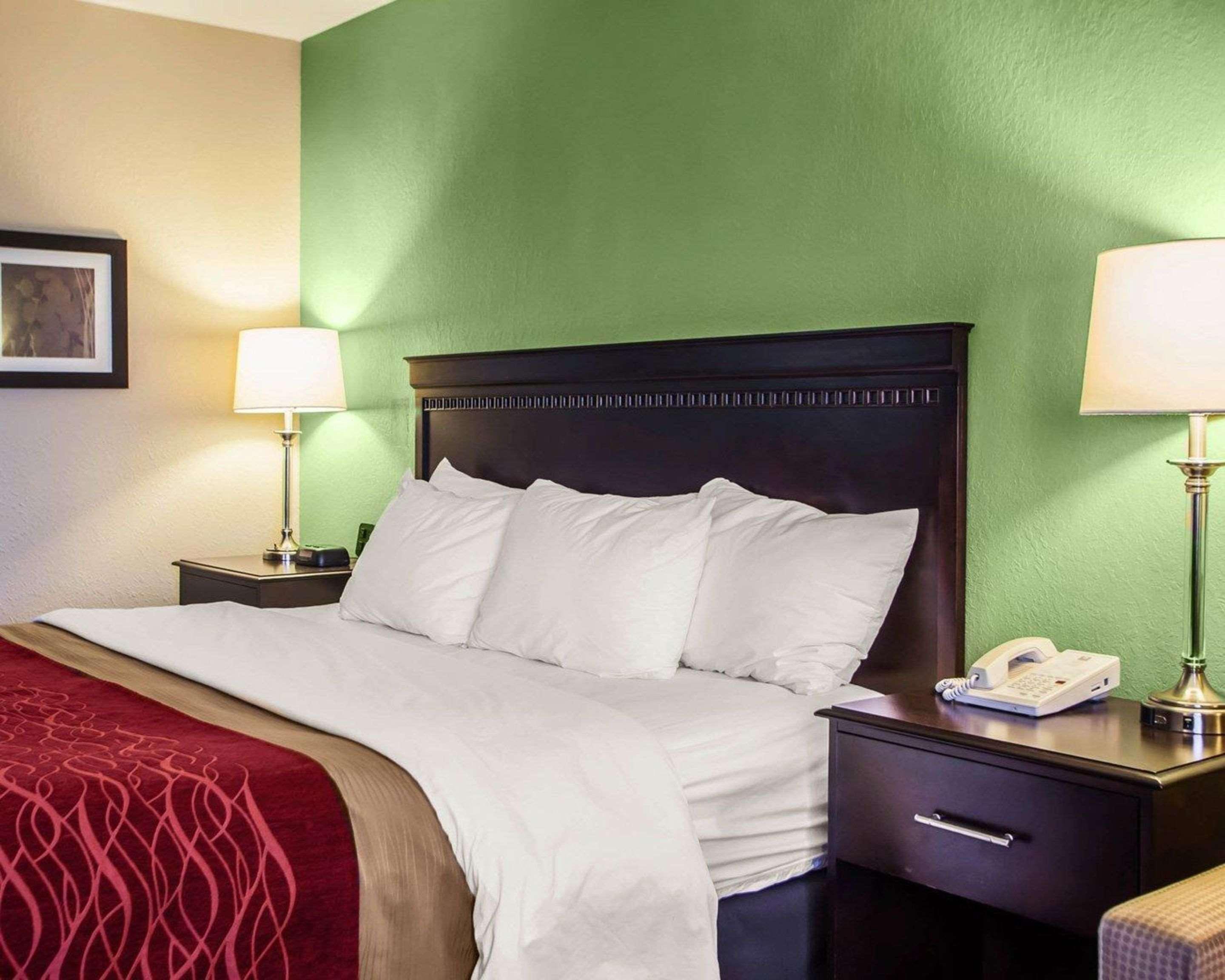 Quality Inn Belton - Kansas City South Экстерьер фото