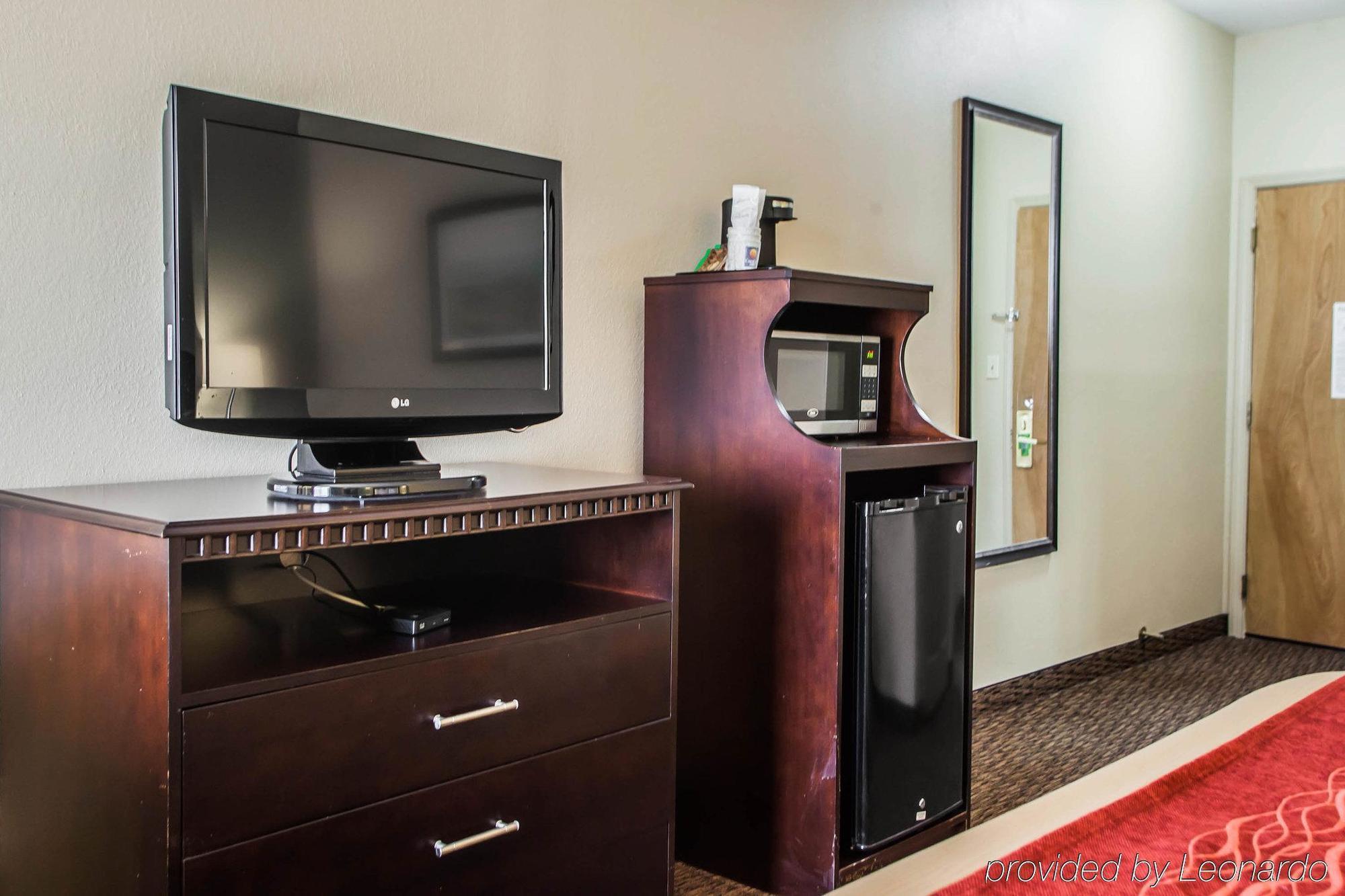 Quality Inn Belton - Kansas City South Экстерьер фото