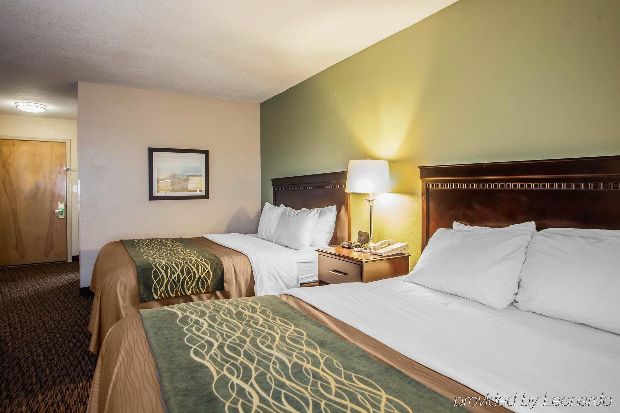 Quality Inn Belton - Kansas City South Экстерьер фото